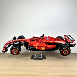 LEGO Ferrari SF-24 Acryl Display Stand mit schwarzem Sockel (42207) - Bild 1 von 6