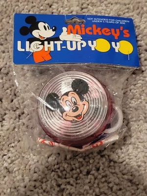 Mickey iluminado Yoyo vintage años 90 Disneyland azul y rojo sin abrir  Foto 1 de 2