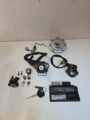 Juego de bloqueo completo HISS CDI ECU HONDA NT700V RC52 Deauville 2006-2015 Foto 1 de 4