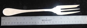 Serving Fork by Christofle in the Sterling silver Malmaison pattern 3.4 troy oz - Picture 1 of 3