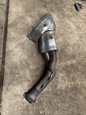 Оригинальные коллекторы для Honda S2000 2003 года выпуска - Изображение 1 из 4