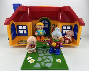 Casa de juegos abierta de colección ELC First Friends Tolo con x4 figuras móviles. En muy buen estado. - Imagen 1 de 24