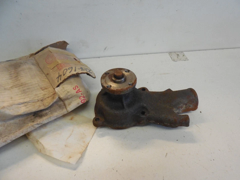 68 Se adapta a Chevrolet Chevy II 6 CILINDROS con bomba de agua aire acondicionado NOS Airtex 3929217 Foto 1 de 4