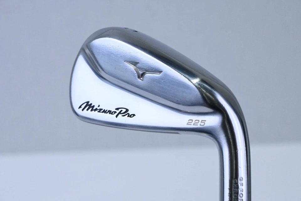 Mizuno Pro 225 #2 Iron / 16.5 Degree / Stiff Flex KBS C-Taper Lite 110 - Image 1 of 4