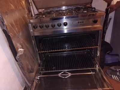 cucina a gas con forno elettrico statico - Immagine 1 di 4