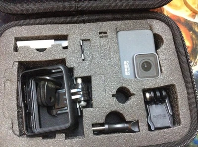 GoPro HERO 7 SILVER Action Camcorder 4K Ultra HD Camera Touch Screen Case Mount - Image 1 of 4