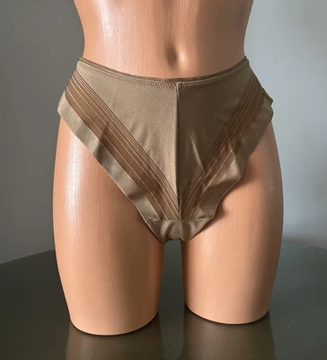 Новый с Ярлыками 8 костюм Франции мягкая линия стринги, размер XS XXL Hale - Изображение 1 из 2