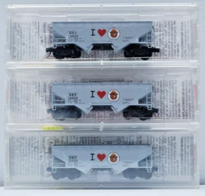Smokey Bear. N Scale. 3 x 33' Twin Bay Hoppers. Rd. # SBX 72000. MTL. As New. - Picture 1 of 3