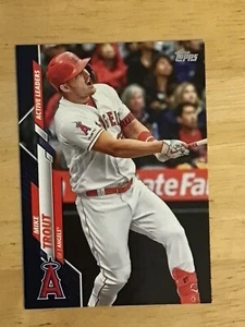 Actualización Topps Active Leaders 2020 Walmart Royal Blue Mike Trout #U-243 - Imagen 1 de 2