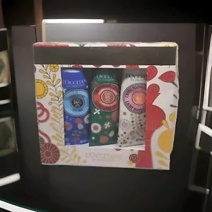 L' OCCITANE Limited Edition Handcreme Trio 30 ml x 3 Neu im Karton - Bild 1 von 3