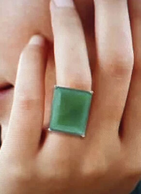 Anillo solitario de ónix verde talla 9 en platino sobre plata de ley 53,85 quilates Foto 1 de 4