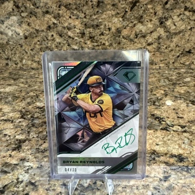2025 Topps Diamond Icons Bryan Reynolds PolychromatINK Auto Green Ink #4/10 - Image 1 of 2