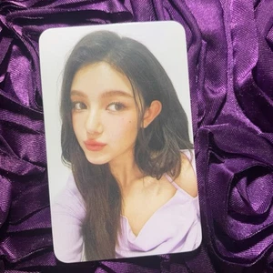 Danielle NEWJEANS NJZ Baddie Edition K-Pop Idol Photo Card Pretty Girl - Picture 1 of 2