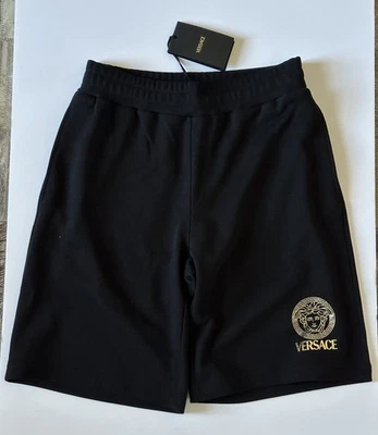 Shorts Versace Medusa estampa preto algodão escovado médio (30”) 1011846 novo com etiquetas $800 - Imagem 1 de 4