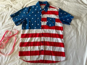 Camisa Tipsy Elves Bandera Americana Abotonada - Talla L - Imagen 1 de 6
