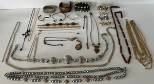 Vintage Jewelry Lot - Earrings / Necklaces / Bracelets / Belt - 25 items - Picture 1 of 13