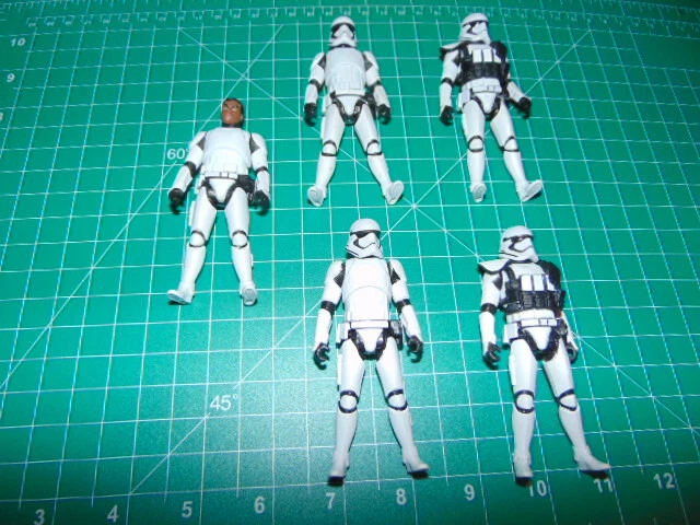 Star Wars The Force Awakens: First Order Stormtrooper 3.75" Figure Lot 0f 5 - Image 1 of 1