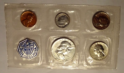 1957 PROOF SET, ORIGINAL MINT PACKAGING - Image 1 of 2
