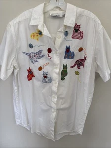 Casey & Max Damen Vintage weiß Shirt Bluse Katzen & Garnknäuel bestickt Lg - Bild 1 von 5