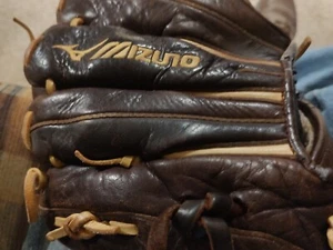 Mizuno GFN-1100 B1 11" Franchise Baseball Handschuh Infield Profes. RHT - Bild 1 von 14
