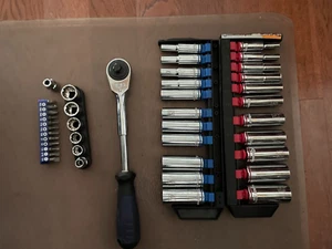 3/8" Double Drive Kobalt 20-Pcs Extendable Rotator Handle Ratchet+22 Deep Socket - Picture 1 of 5