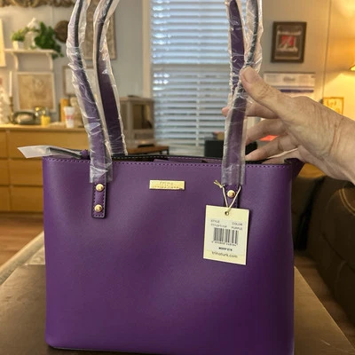 Trina Turk Bag NWT Purple Shoulder Strap Included   Foto 1 de 4