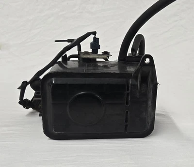 Toyota 4Runner Limited 1996-2000 conjunto de bote de carbón EVAP de 3,4 L OEM Foto 1 de 4