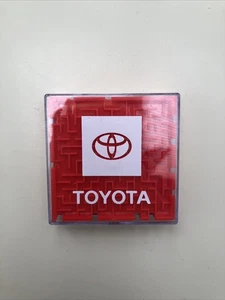 toyota laberinto juego laberinto coche publicidad - Imagen 1 de 7