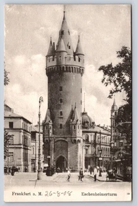 Fráncfort del Meno—Eschenheimerturm Puerta de la Ciudad Medieval, Escena de la Calle Temprana - Imagen 1 de 2