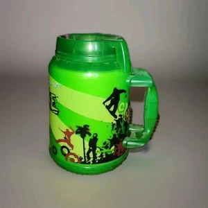 Stripes Quake 52 Oz Becher - Bild 1 von 10