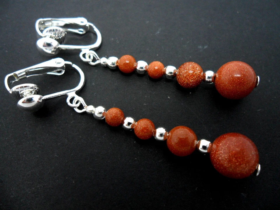 UN PAR DE PENDIENTES DE CLIP COLGANTE GOTA CHAPADOS EN PLATA ORO MARRÓN. NUEVO. Foto 1 de 1