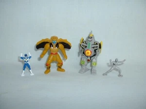 POWER RANGERS MICRO MACHINES DRAGONZORD VS GOLDAR Complete Figures Toy Set 1994 - Picture 1 of 1