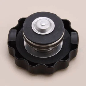 Universal Motorcycle 0.9 Bar Radiator Cap Fit for Honda VTR VT VF GL NX250 - Picture 1 of 4