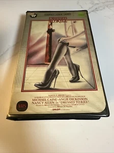 Dressed To Kill VHS 1984 Michael Caine Angie Dickinson Horror Warner Clamshell - Picture 1 of 7