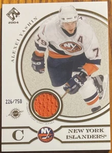2003-04 Private Stock Reserve Jersey Alexei Yashin #181 #’d 226/750 - Picture 1 of 2