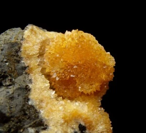 CALCITE great orange crystals ! LW FLUORESCENT ---- POLAND Grabiszyce /pj253 - Picture 1 of 19