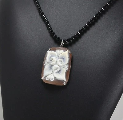 COLLANA CON CIONDOLO IN ARGENTO 925 CON ONICE E CAMMEO QUADRATO FIORI AGDV 048 - Immagine 1 di 3