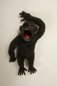 Imperial Toys Gorilla Jiggler in gomma (UA3/JSF6) scimmia scimmia King Kong anni '70 - Foto 1 di 12