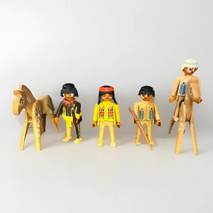 Vintage Playmobil Indianer Indianer Figur mit bemalten Pferden 1974 - Bild 1 von 5