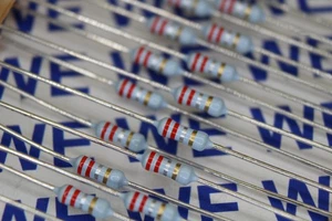 50Stück 0R22 Widerstand 0207 491-0 0,22Ohm 0,6W 5% Vitrohm - Bild 1 von 1