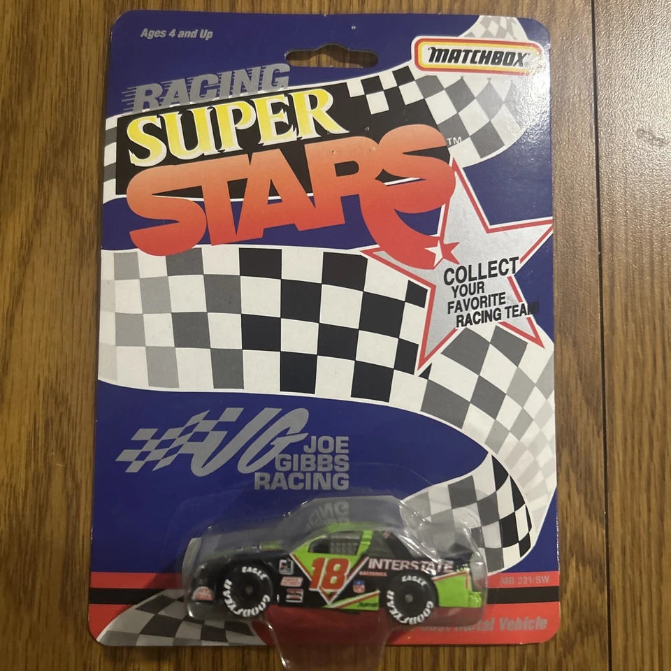 Caixa de fósforos vintage fundido 1992 fechada Joe Gibbs Racing #18 NASCAR - Imagem 1 de 3