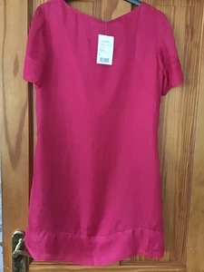 Hobbs Beautiful Fuschia Pink 100% Silk Dress Size 8 BNWT RRP £110.00- £25.00 - Picture 1 of 13