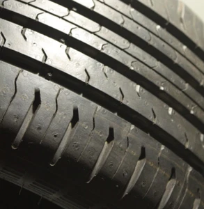 2 Pneumatici estivi DUO 205/45/16 83 H Continental ContiEcoContact 5 DOT19 - Foto 1 di 1