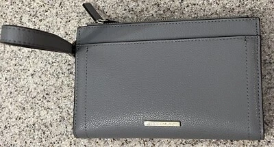 Vince Camuto Gris Cuero Muñequera Billetera Tarjeta Cremallera Compartimentos NUEVO Foto 1 de 4
