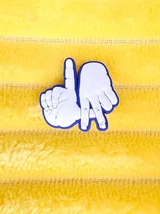 Los Angeles Dodgers Hand Signal MLB Baseball Team shoe croc charm - Picture 1 of 1