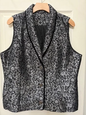 Chaleco Christopher & Banks Negro Plata 3 Botones Completamente Forrado Para Mujer L/XL ¡USADO EN EXCELENTE ESTADO! Foto 1 de 4