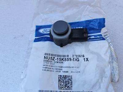 Sensor Ford NU5Z-15K859-DG 2022-2025 Foto 1 de 4