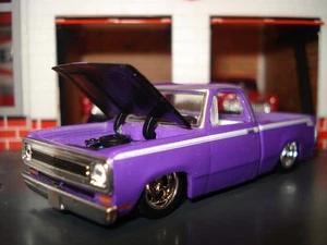 1976 DODGE 440SQUARE BODY TRUCK CUSTOM EDITION 1/64 PURPLE LOWERED M2 PICKUP - Bild 1 von 4