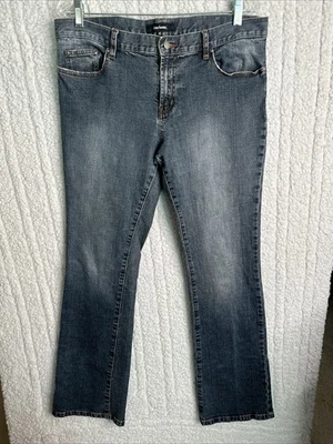 Daisy Fuentes Women's Jeans Size 12 Stretch Faded Blue Denim Mid-Rise Boot Cut - Image 1 of 4