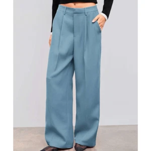Cider Blue High Rise Wide Leg Trouser Pants NWT Size Large - Picture 1 of 7